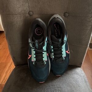 Men’s Nike Air Zoom Pegasus 40 Running Shoes Sneakers 9.5